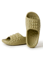 Load image into Gallery viewer, WOMEN'S SOLID COLOR SLIDES
