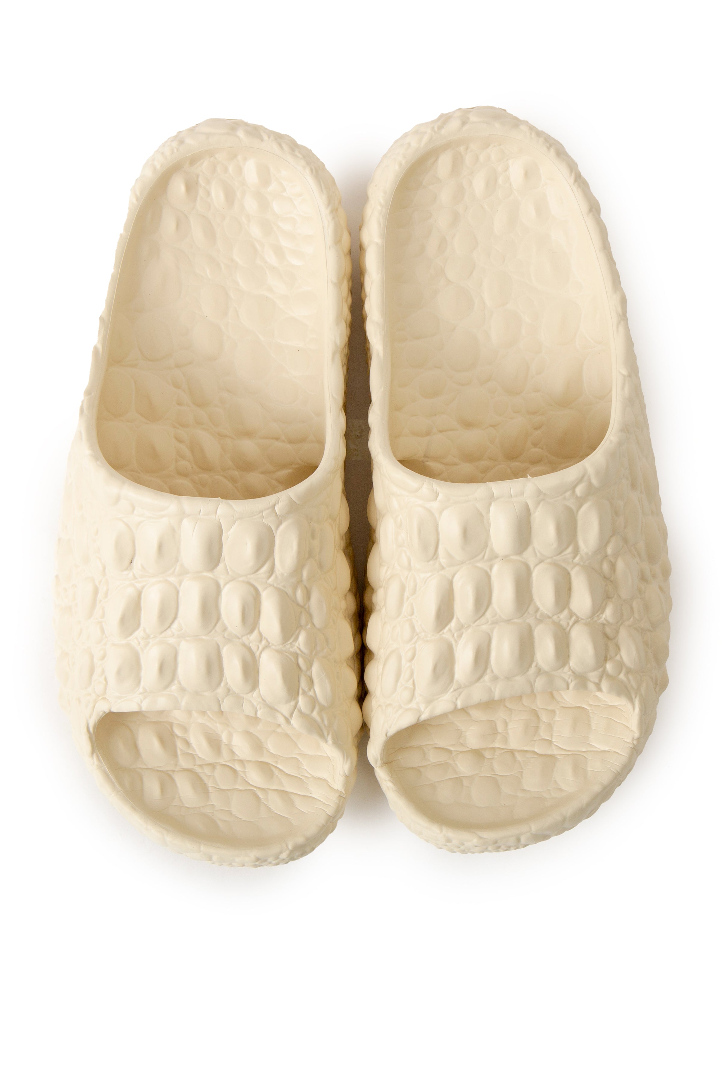 WOMEN'S SOLID COLOR SLIDES