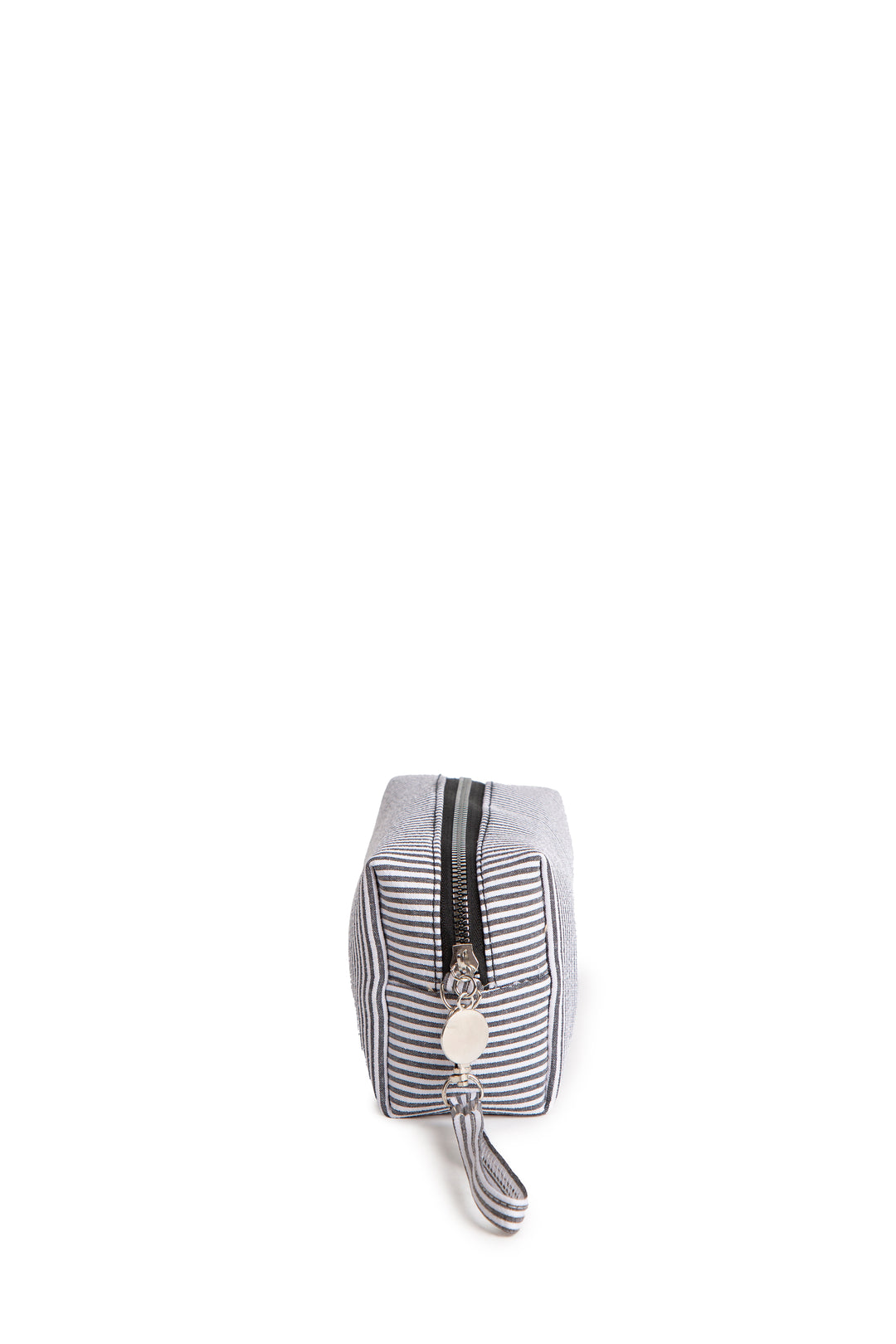 STRIPED PATTERN TRAVEL POUCH
