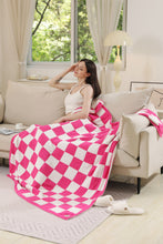 Load image into Gallery viewer, CHECKERED PATTERN THROW BLANKET
