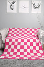 Load image into Gallery viewer, CHECKERED PATTERN THROW BLANKET
