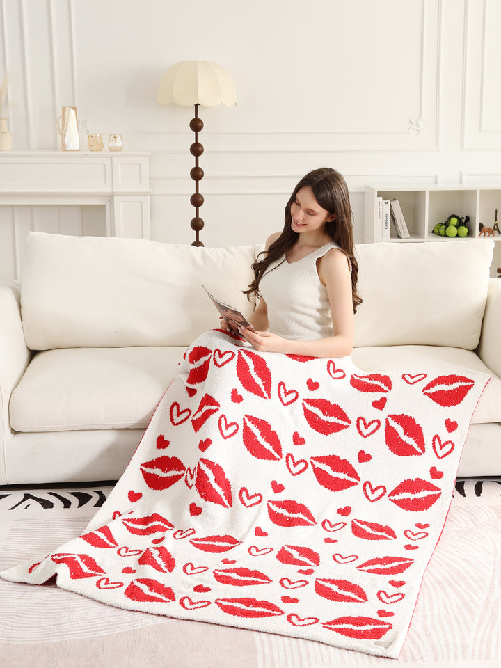 MIXED HEART PATTERN THROW BLANKET