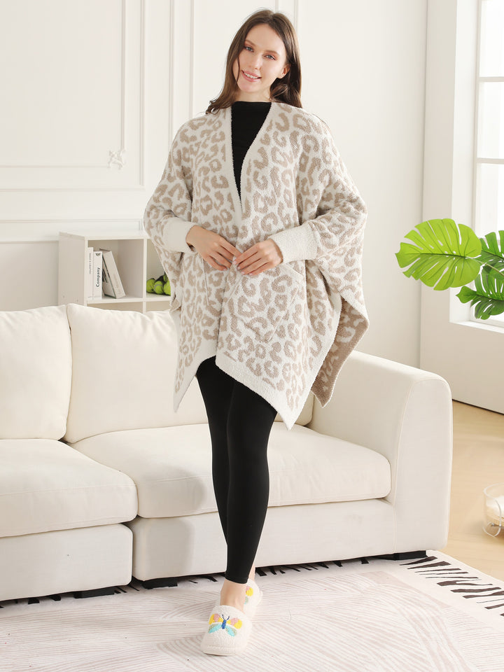 LEOPARD PATTERN WEARABLE BLANKET RUANA