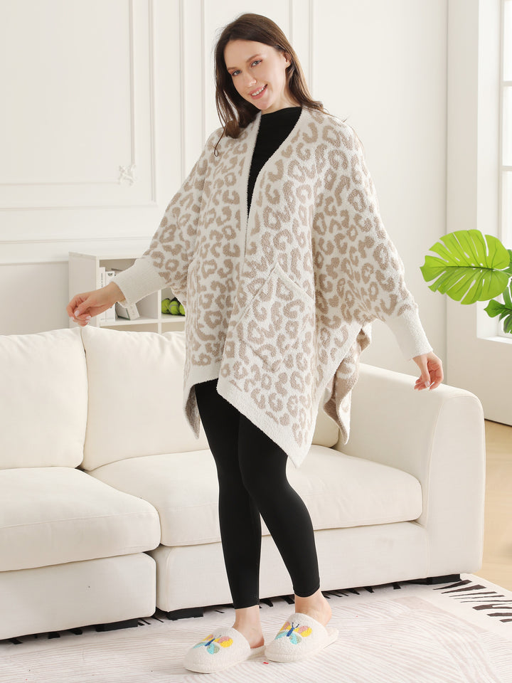 LEOPARD PATTERN WEARABLE BLANKET RUANA