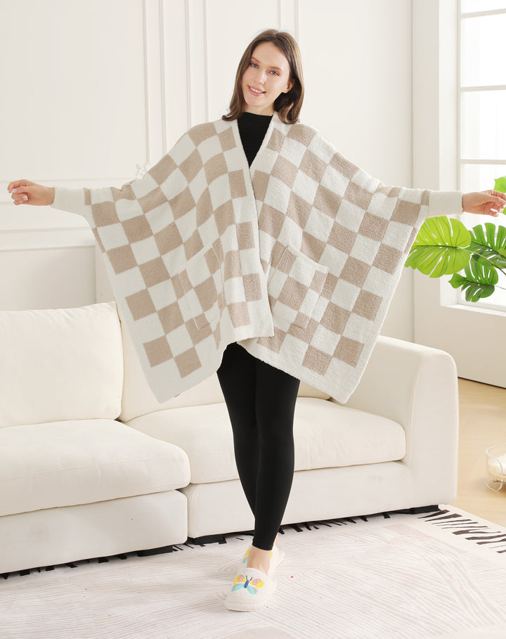 CHECKERED PATTERN WEARABLE BLANKET RUANA