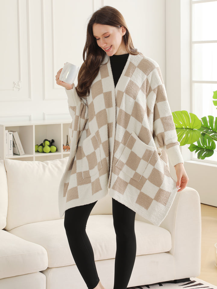 CHECKERED PATTERN WEARABLE BLANKET RUANA