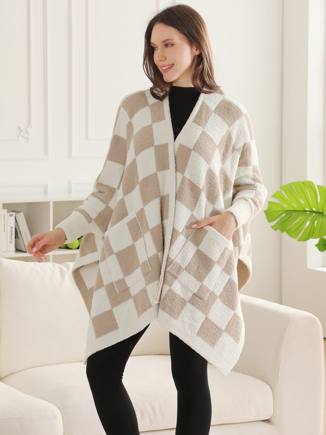 CHECKERED PATTERN WEARABLE BLANKET RUANA