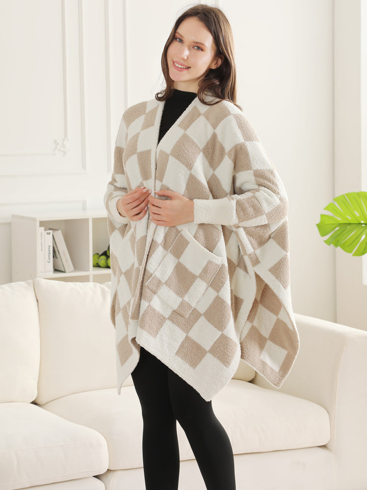 CHECKERED PATTERN WEARABLE BLANKET RUANA