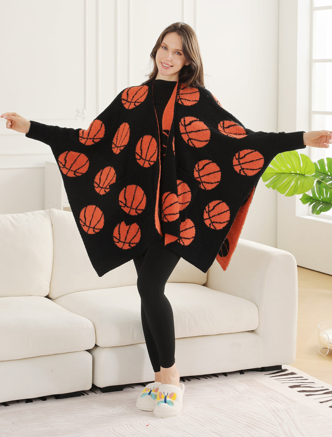 SPORTS PATTERN WEARABLE BLANKET RUANA
