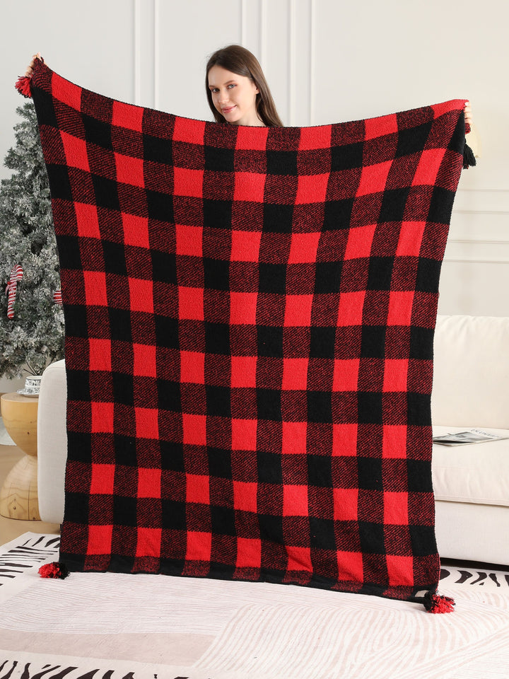 BUFFALO CHECK PATTERN THROW BLANKET W/ TASSELS