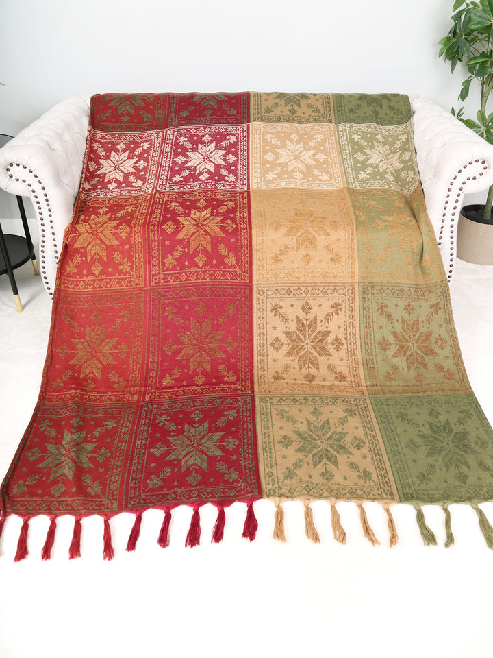 SNOWFLAKE PATTERN THROW BLANKET W/ FRINGE
