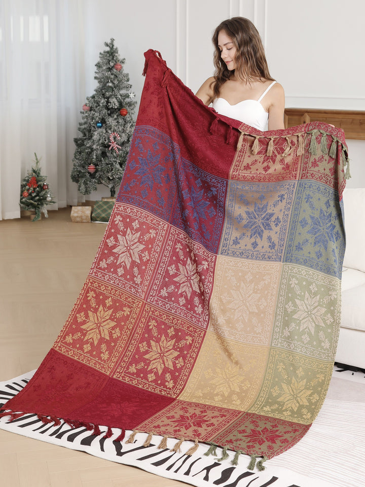 SNOWFLAKE PATTERN THROW BLANKET W/ FRINGE