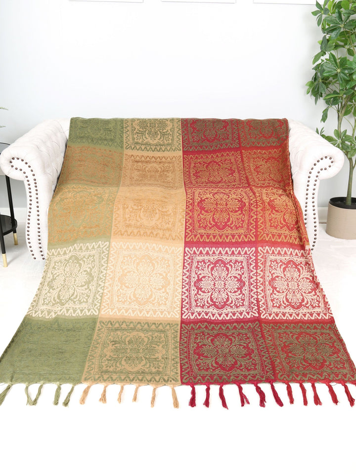 FLORAL PATTERN THROW BLANKET W/ FRINGE