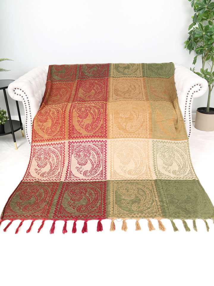 PAISLEY PATTERN THROW BLANKET W/ FRINGE