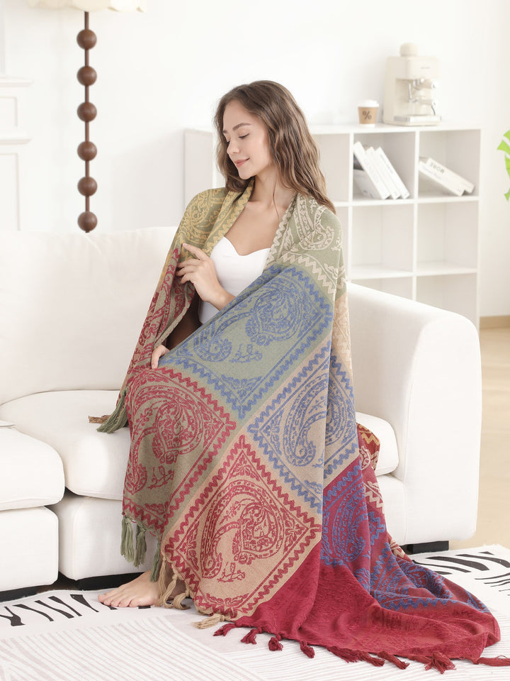 PAISLEY PATTERN THROW BLANKET W/ FRINGE