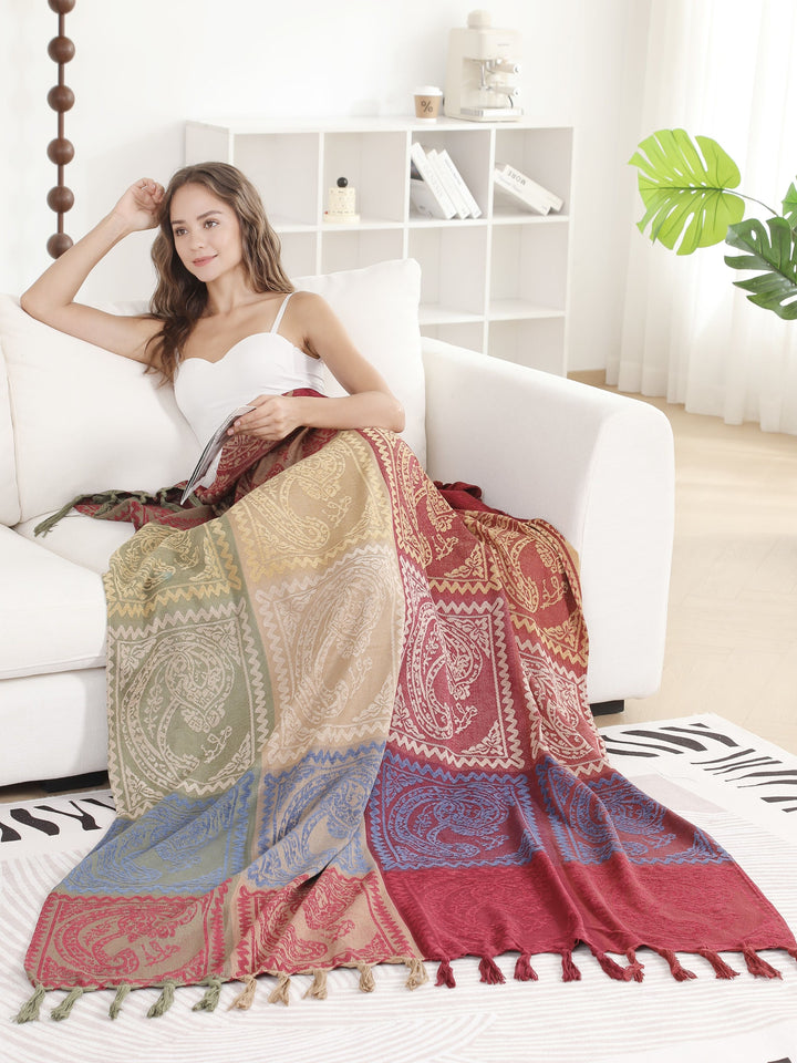 PAISLEY PATTERN THROW BLANKET W/ FRINGE