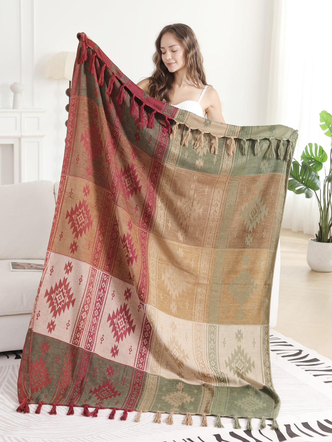 TRIBAL PATTERN THROW BLANKET W/ FRINGE