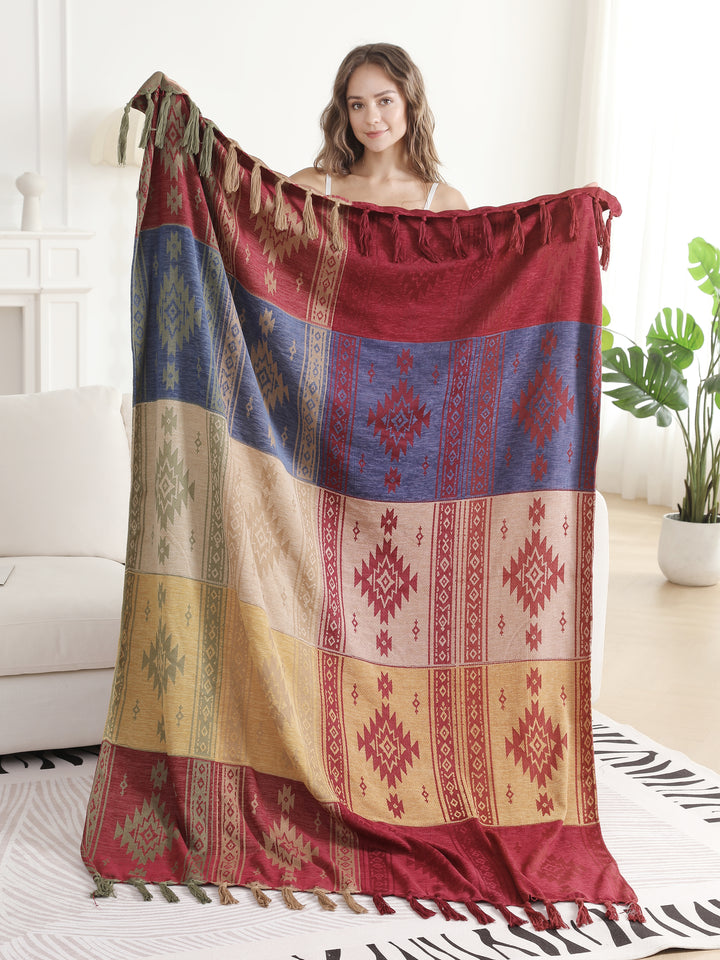 TRIBAL PATTERN THROW BLANKET W/ FRINGE