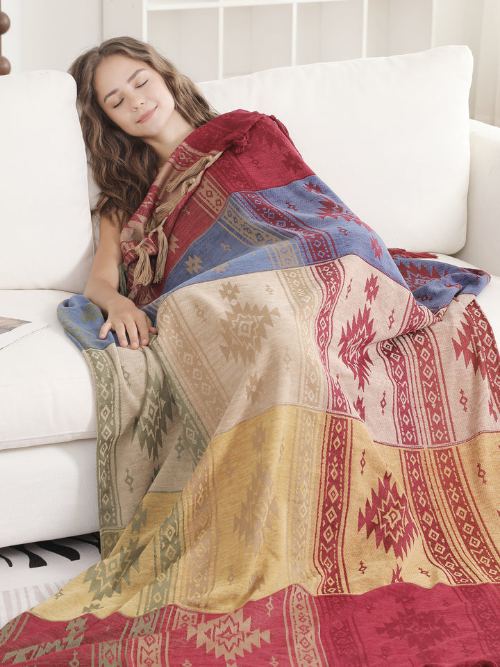 TRIBAL PATTERN THROW BLANKET W/ FRINGE