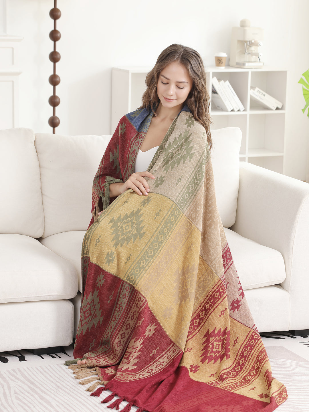 TRIBAL PATTERN THROW BLANKET W/ FRINGE