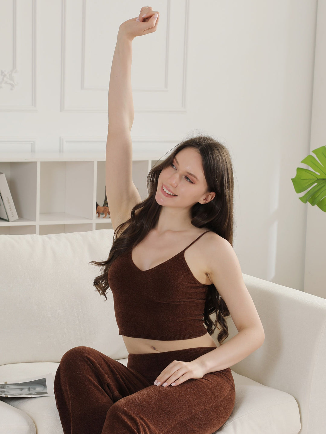SOLID COLOR CAMISOLE TOP