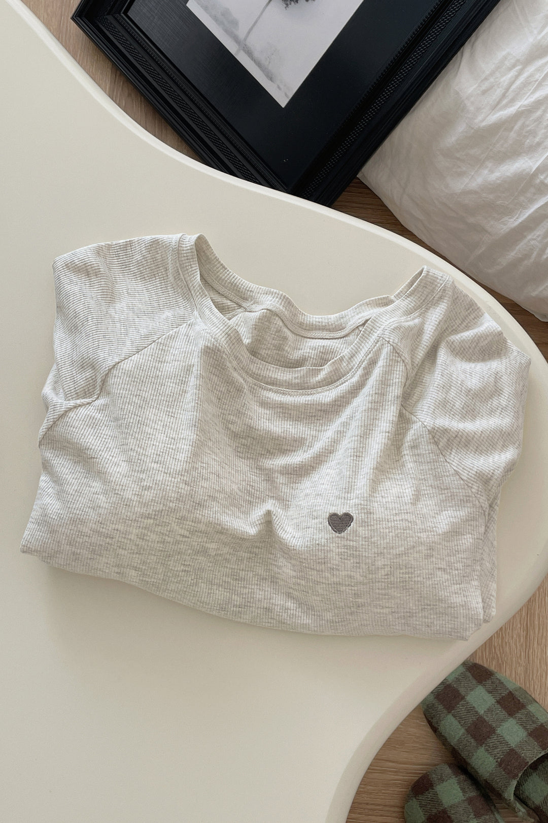 SOLID COLOR SLEEPSHIRT