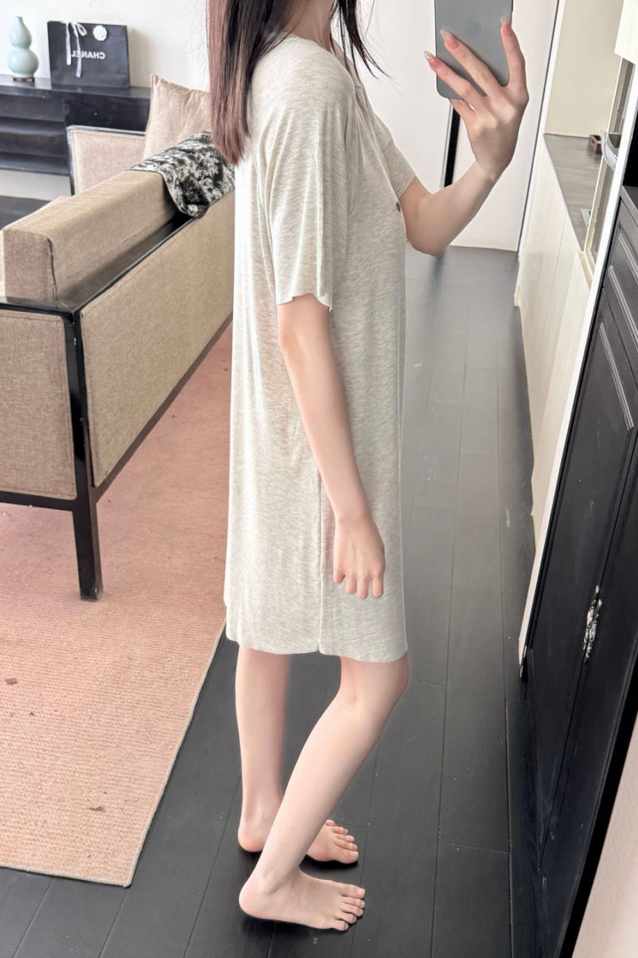 SOLID COLOR SLEEPSHIRT