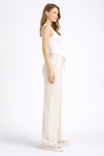 Load image into Gallery viewer, SOLID COLOR KNITTED PANTS
