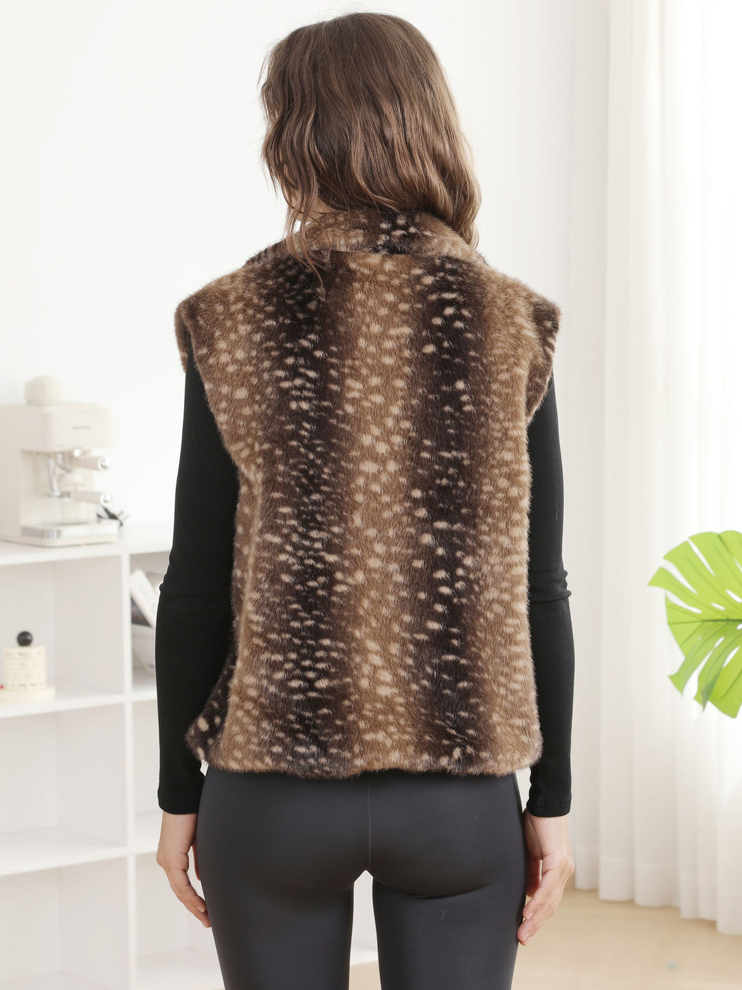 DEER PATTERN VEST