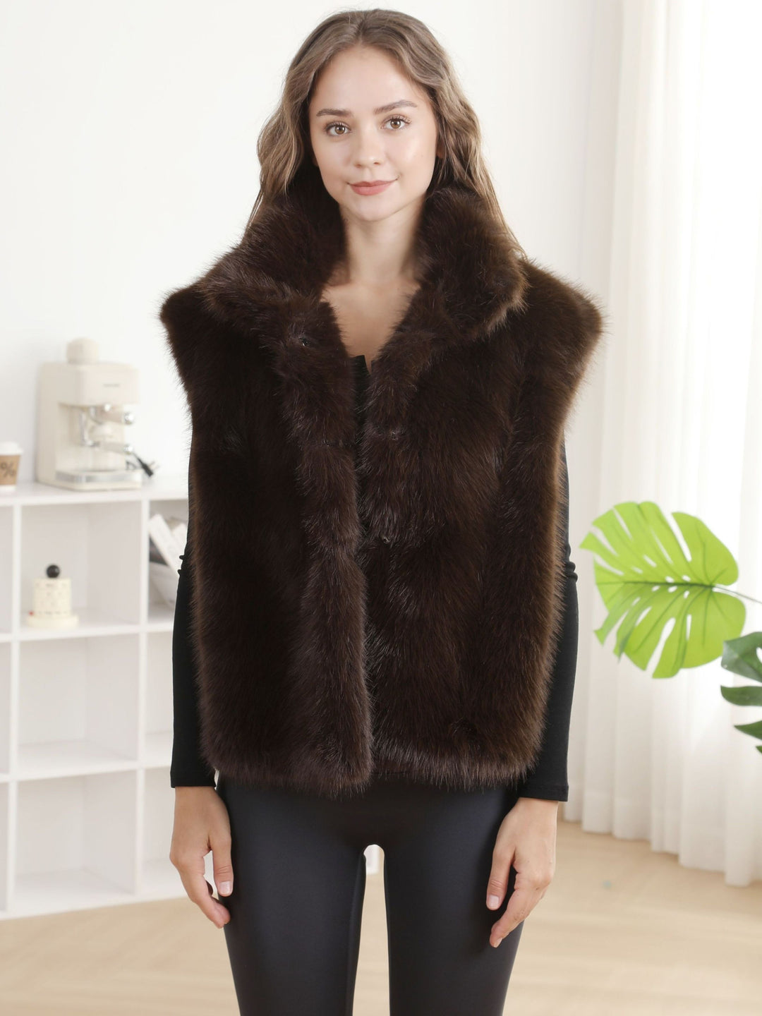 SOLID COLOR VEST