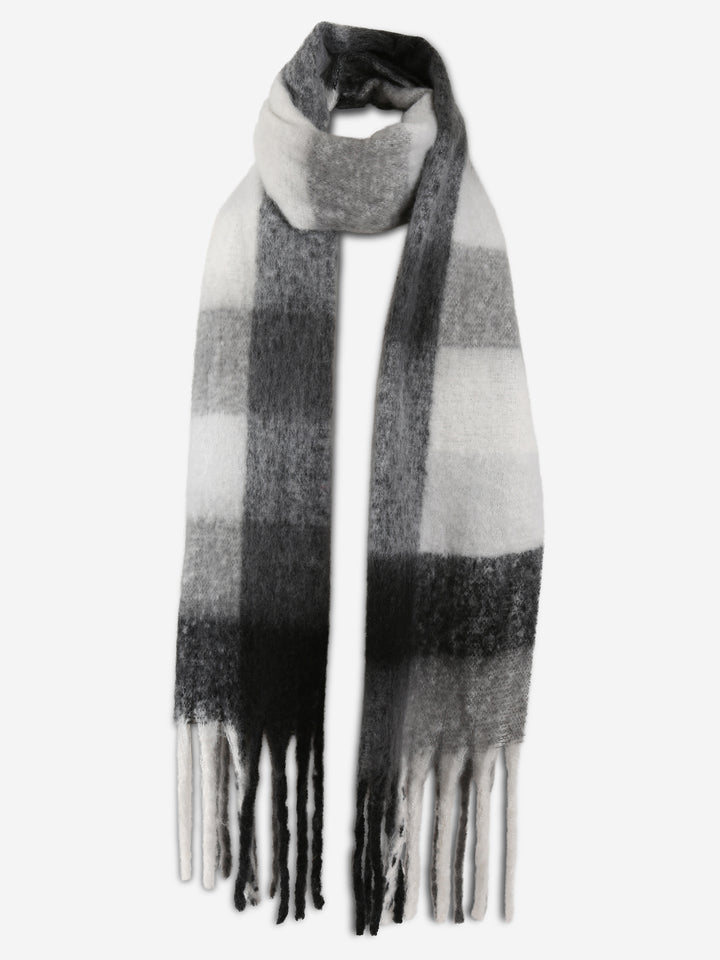 PLAID PATTERN SCARF