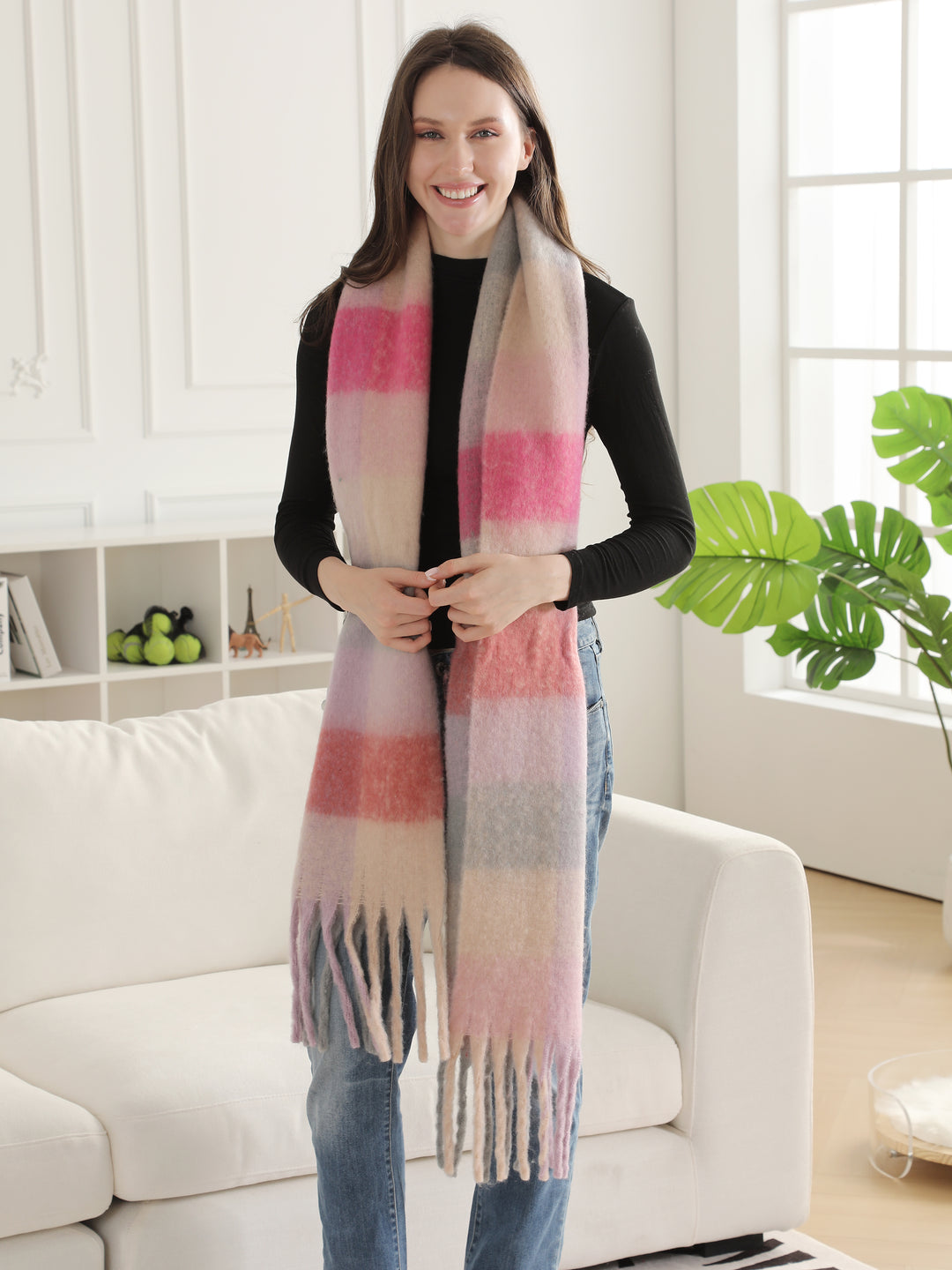 PLAID PATTERN SCARF