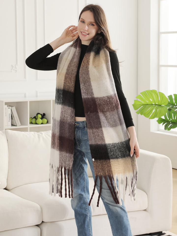 PLAID PATTERN SCARF