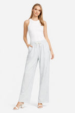 Load image into Gallery viewer, STRIPED PATTERN PANTS
