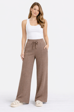 Load image into Gallery viewer, SOLID COLOR PANTS
