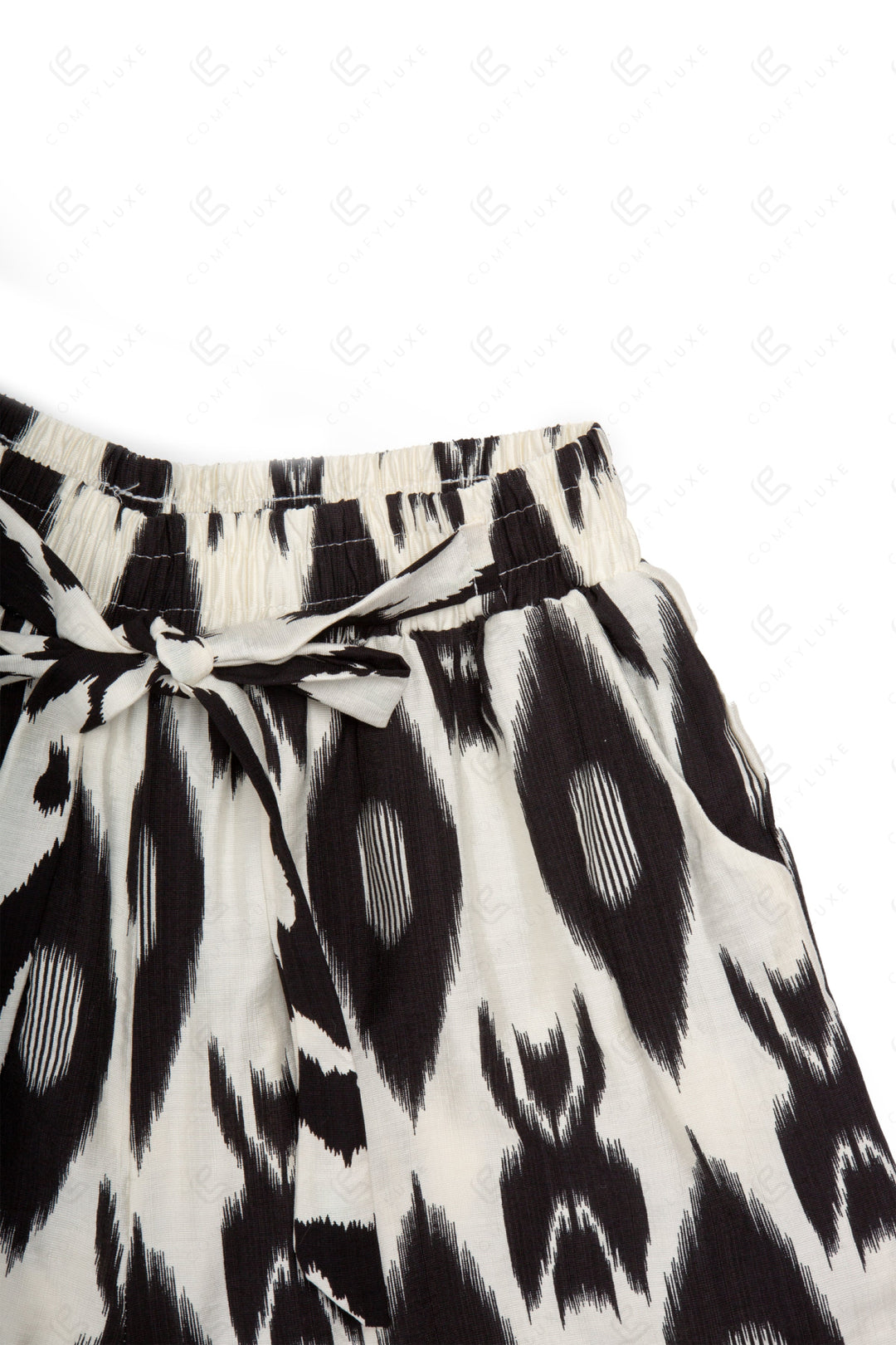 ABSTRACT PATTERN PANTS APPAREL