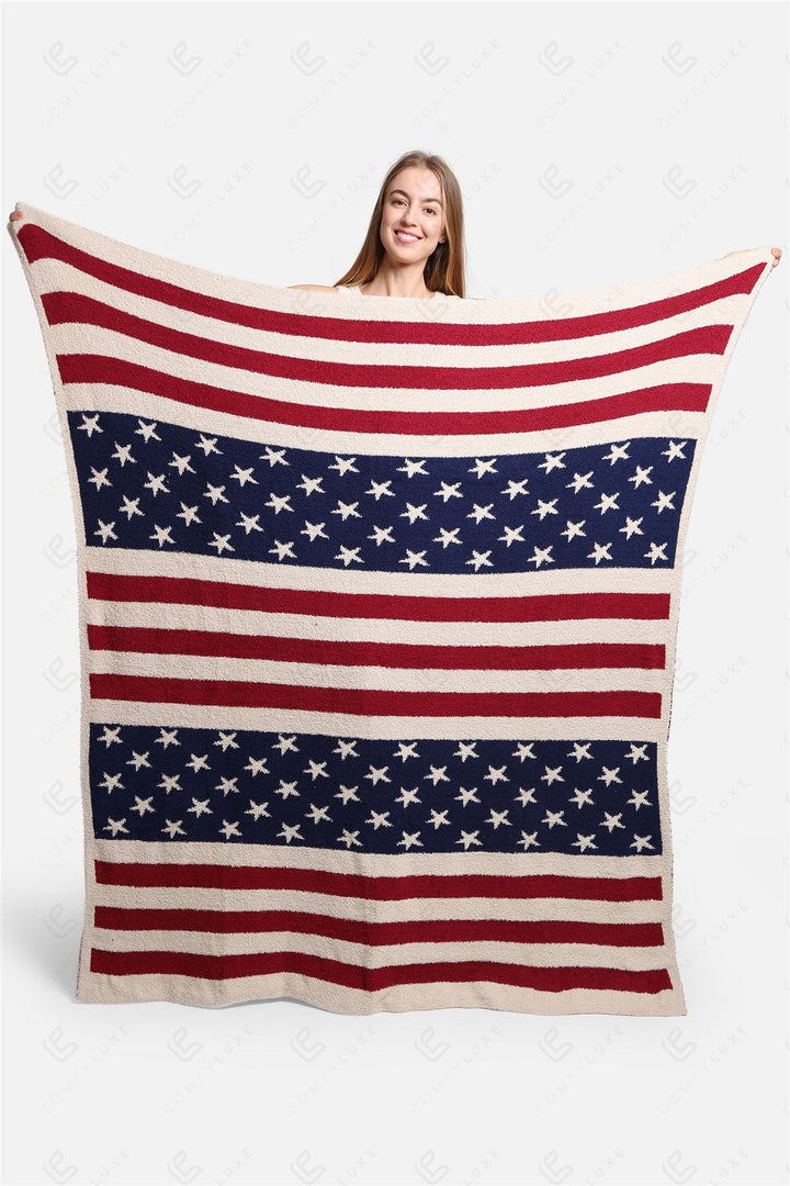 Jcl2027 Red/Navy Throw Blankets