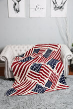Load image into Gallery viewer, Jcl6042 Red/Navy Throw Blankets
