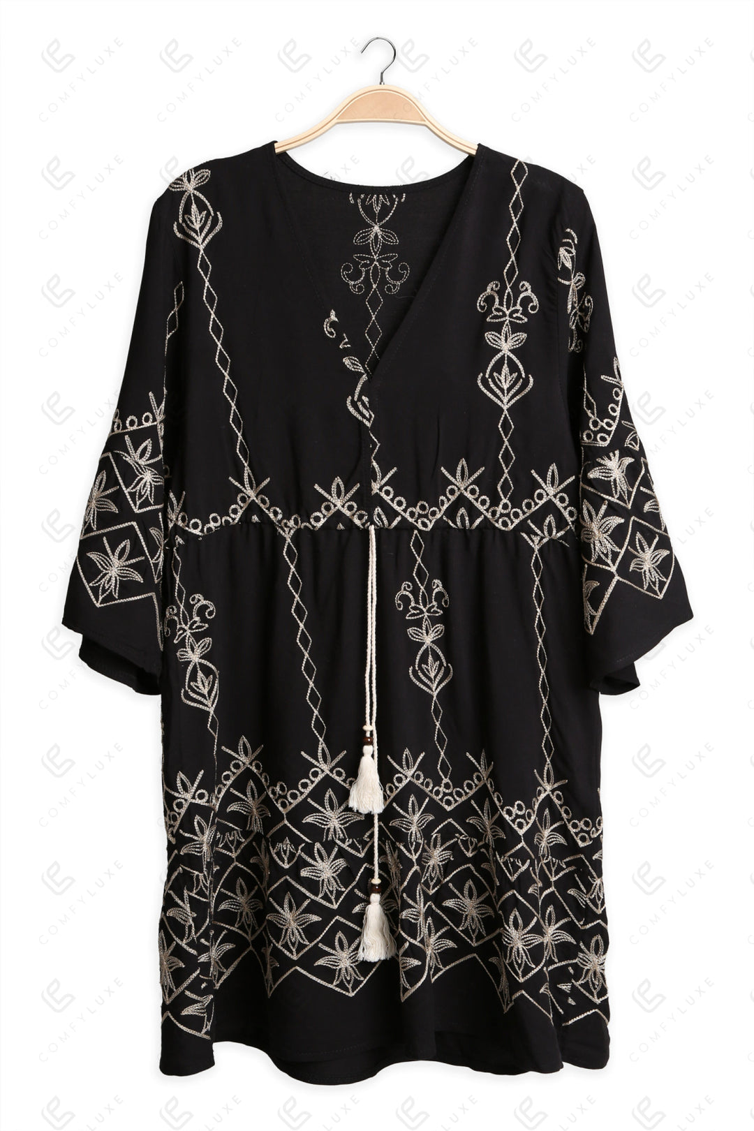 JP6011 BLACK APPAREL
