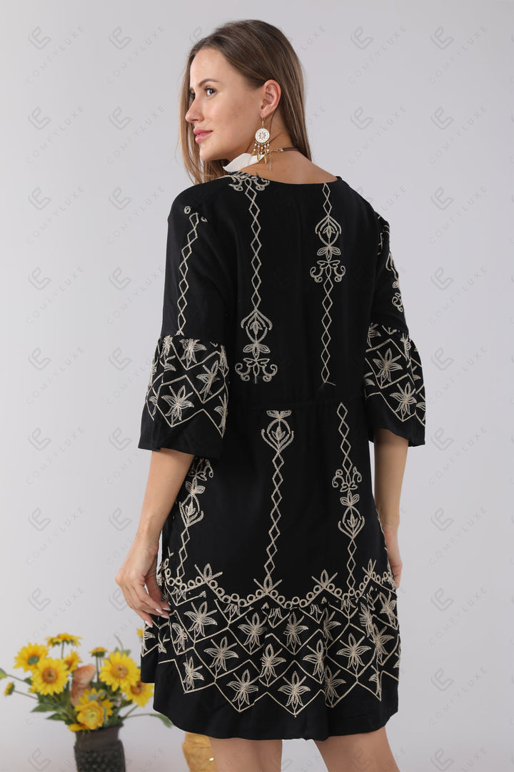 JP6011 BLACK APPAREL
