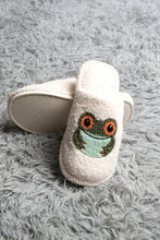 Load image into Gallery viewer, BUTTERFLY PATTERN SLIPPERS SLIPPERS/SLIDES
