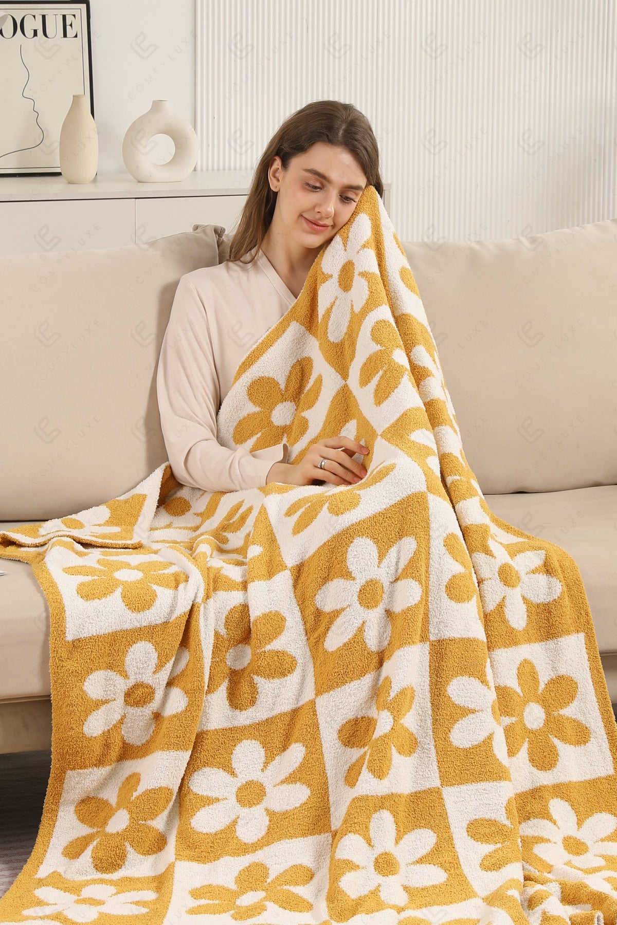 CHECKERED & DAISY PATTERN THROW BLANKET THROW BLANKETS