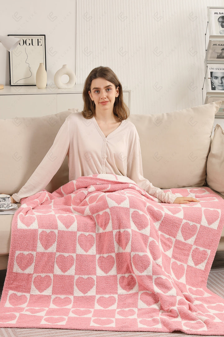 CHECKERED &amp; HEART PATTERN THROW BLANKET PINK THROW BLANKETS