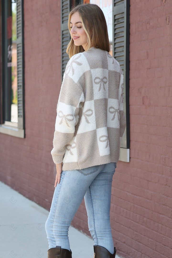 CHECKERED &amp; RIBBON PATTERN SWEATER APPAREL