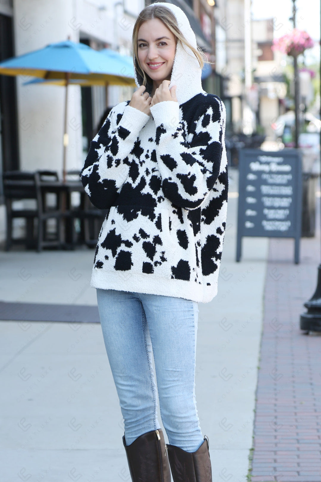 COW PATTERN HOODIE APPAREL
