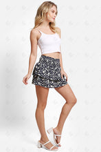Load image into Gallery viewer, Skt003 Apparel
