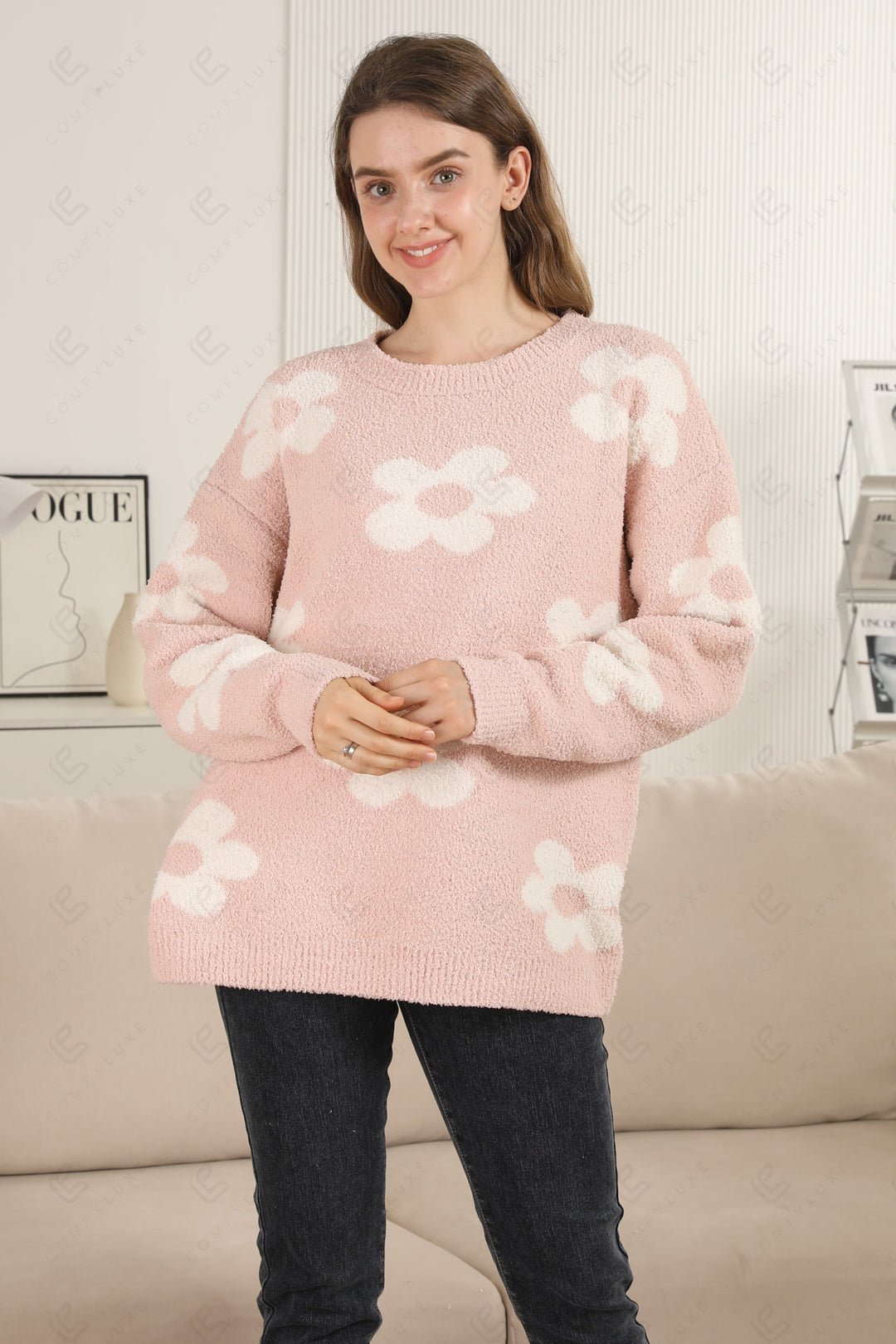 DAISY PATTERN SWEATER APPAREL