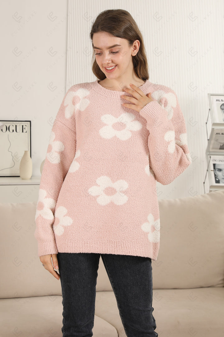 DAISY PATTERN SWEATER APPAREL