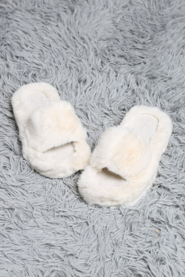 Jcl6115 White / M/L Slippers/Slides