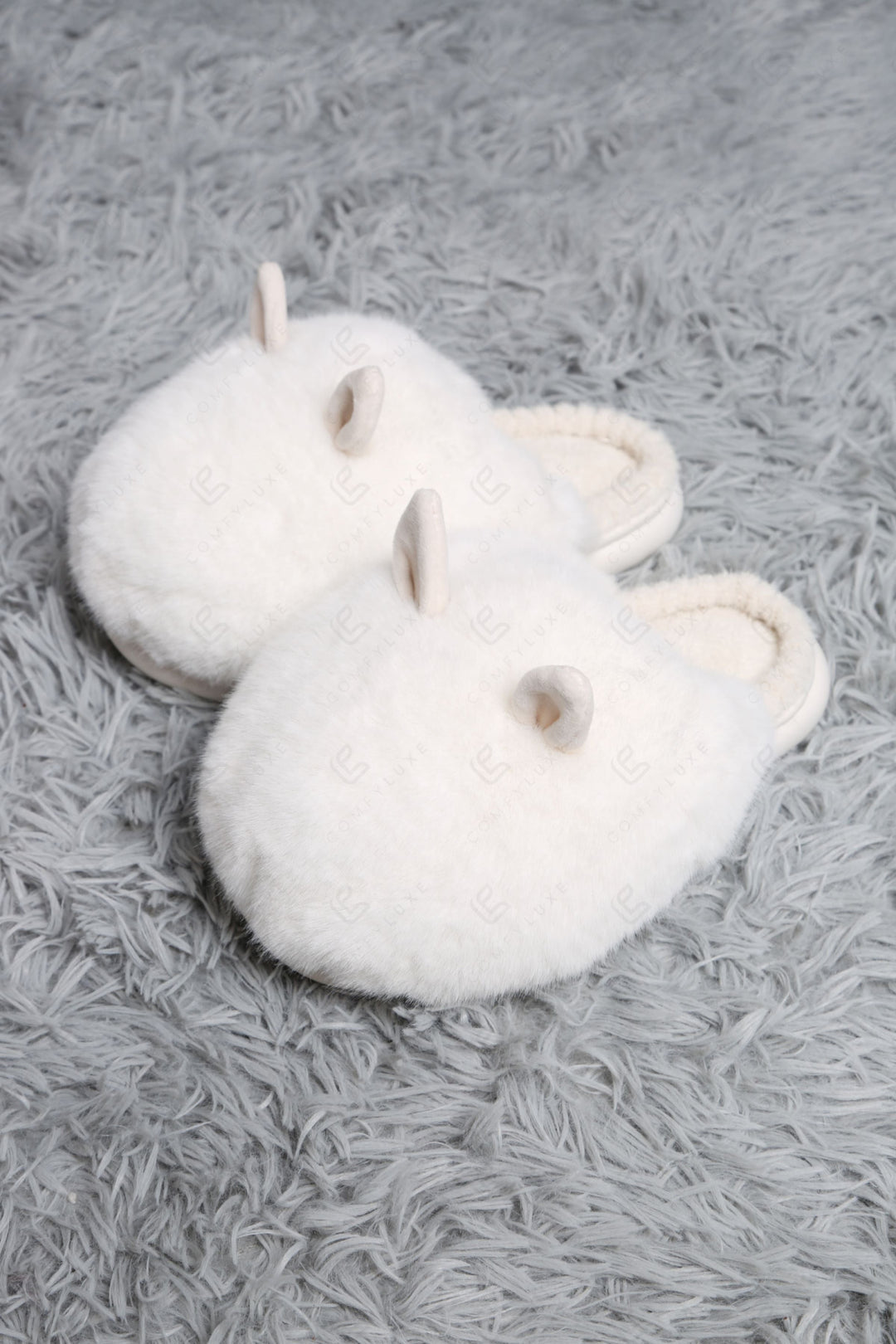 Jcl4210 Ivory / M/L Slippers/Slides